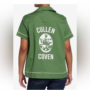 HOT TOPIC The Twilight Saga Bella Swan green button down bowling top NWT